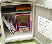 感染待合室の玩具